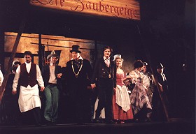 Werner Eck's "Zaubergeige": neben Kaspar (Thomas Ruf) als Gretl